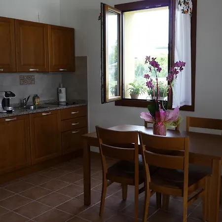 شقة Ai Laghi Pocenia