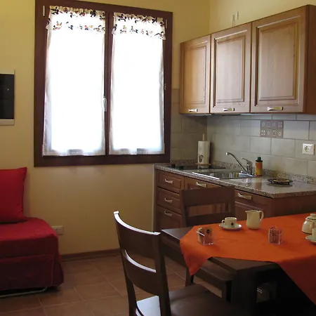 شقة Ai Laghi Pocenia