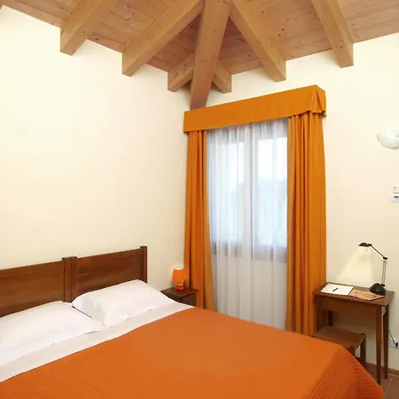 Apartment Ai Laghi *