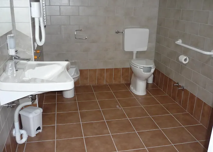 Agriturismo Ai Laghi Pocenia